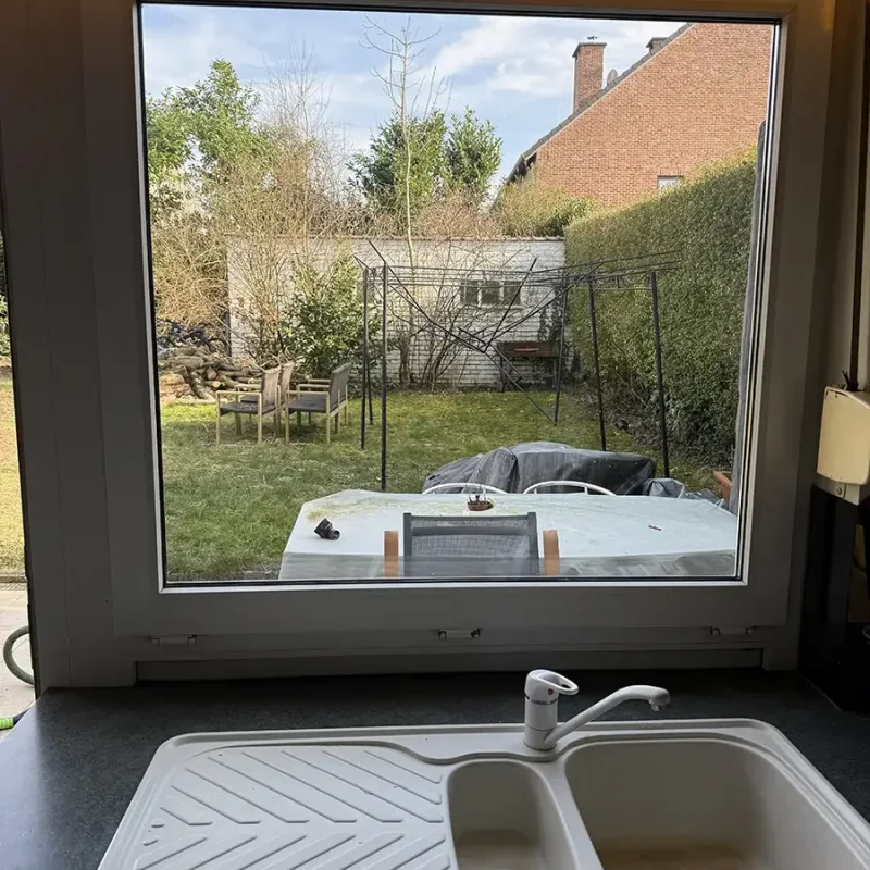 Réalisation - Réparation d'un châssis en PVC