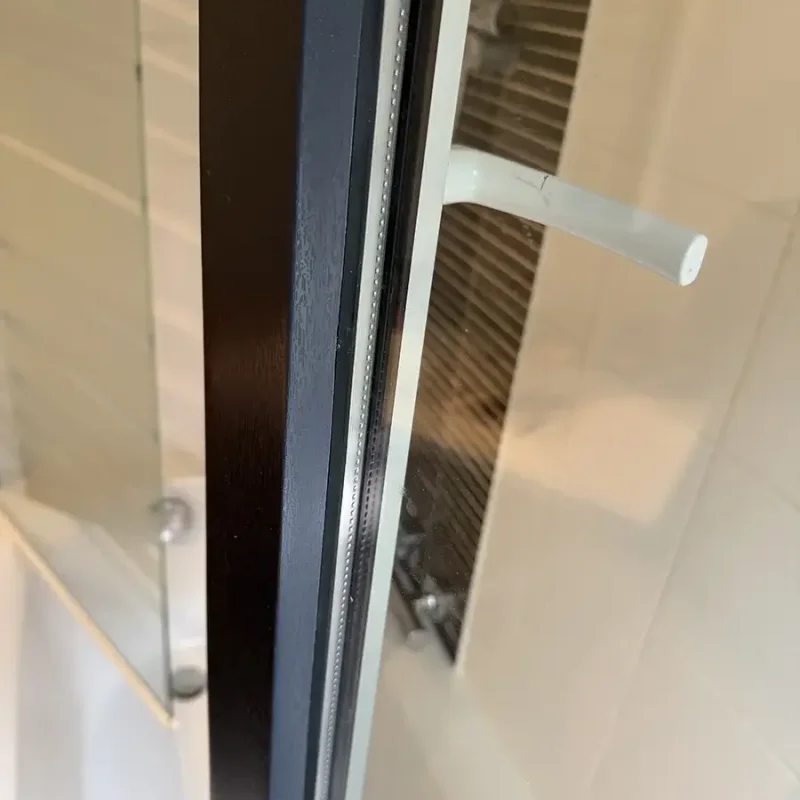 Réalisation - Réparation d'un châssis en PVC